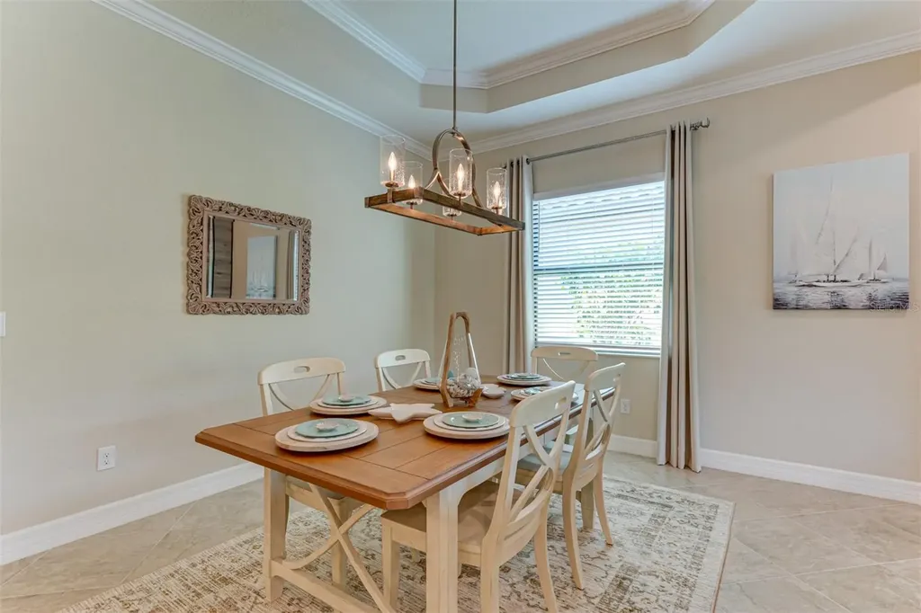 17467 Hickok Belt Loop Lakewood Ranch FL 34211