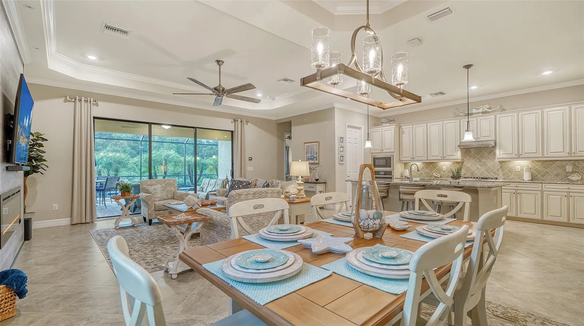 17467 Hickok Belt Loop Lakewood Ranch FL 34211