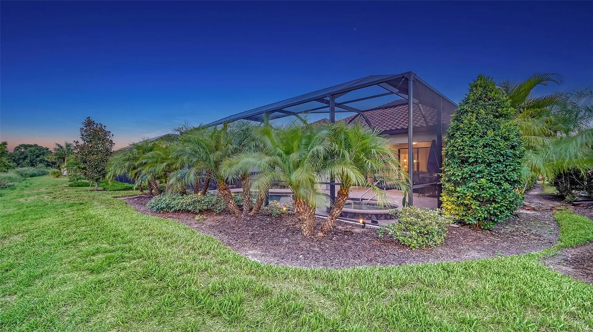 17467 Hickok Belt Loop Lakewood Ranch FL 34211