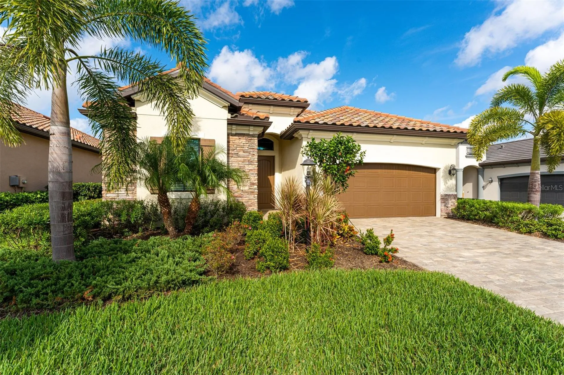 17467 Hickok Belt Loop Lakewood Ranch FL 34211