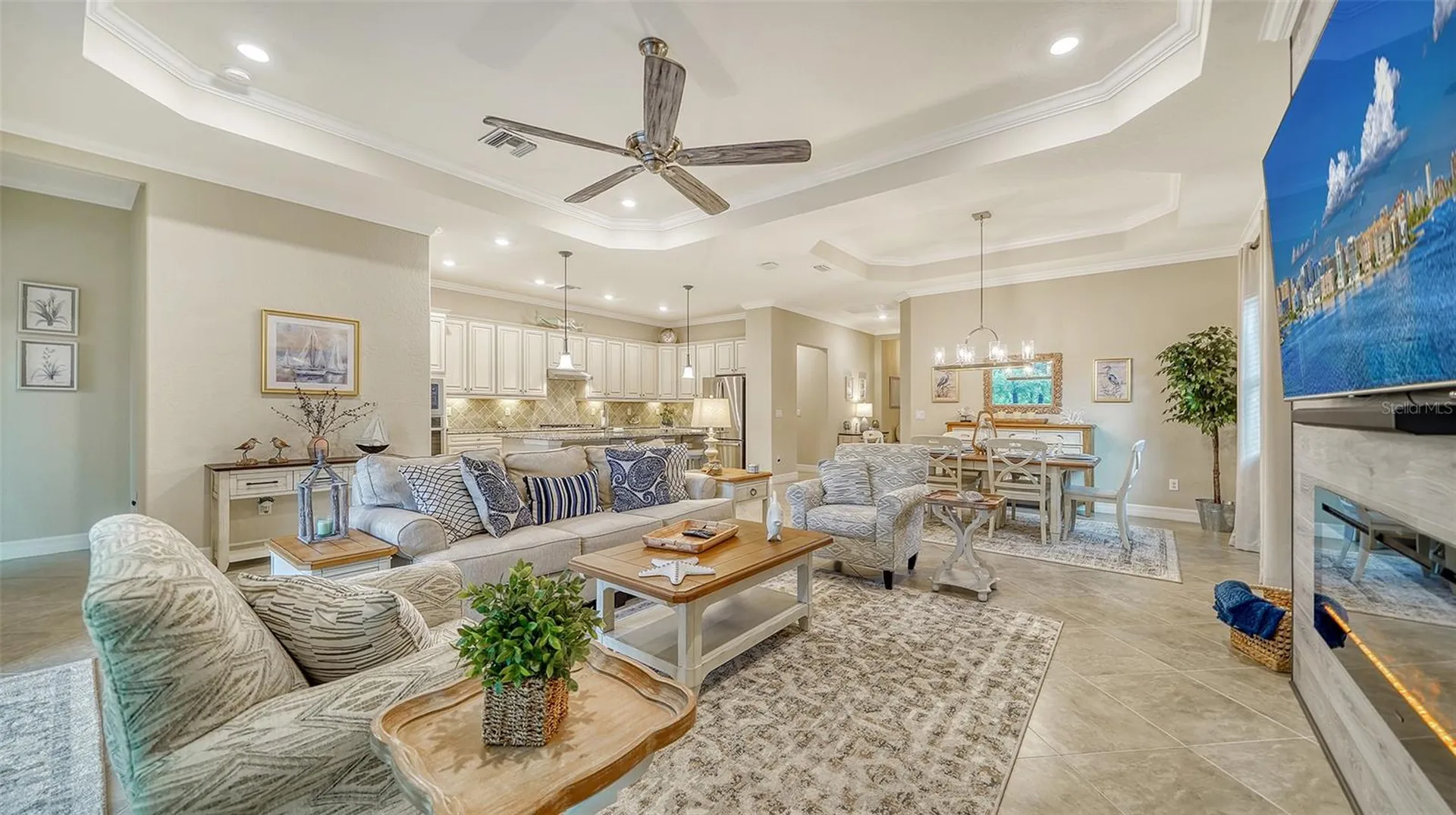 17467 Hickok Belt Loop Lakewood Ranch FL 34211