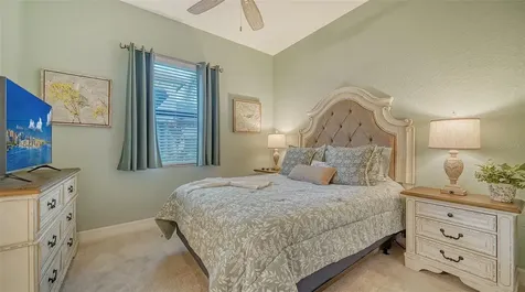 17467 Hickok Belt Loop Lakewood Ranch FL 34211