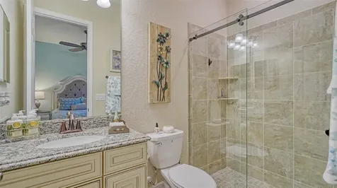 17467 Hickok Belt Loop Lakewood Ranch FL 34211