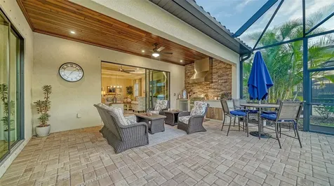 17467 Hickok Belt Loop Lakewood Ranch FL 34211
