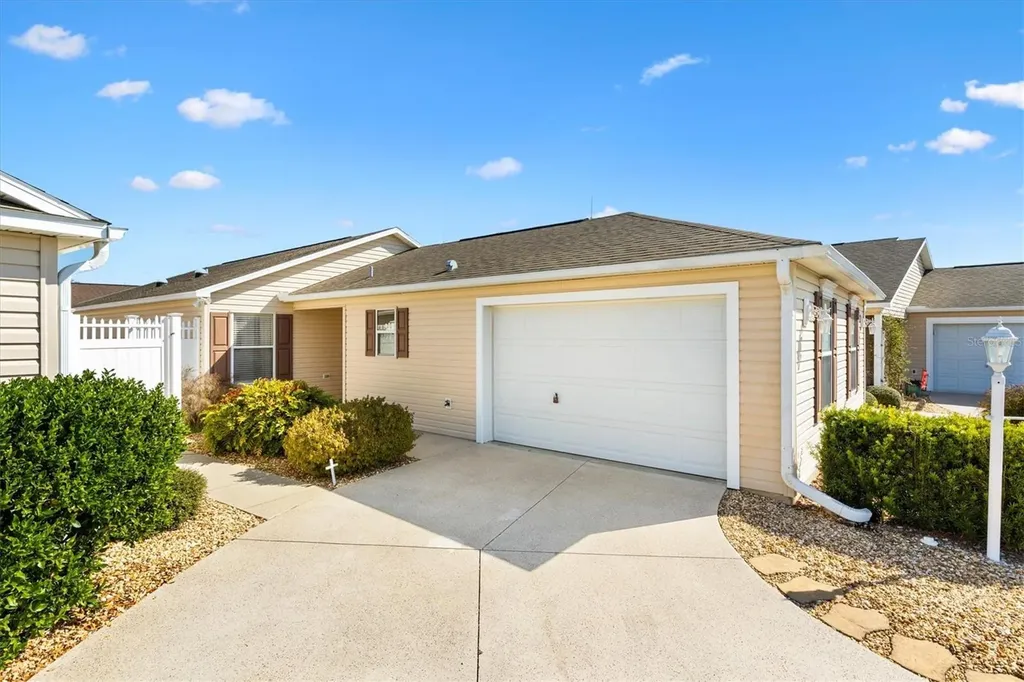 2303 Nehaul Terrace The Villages FL 32162