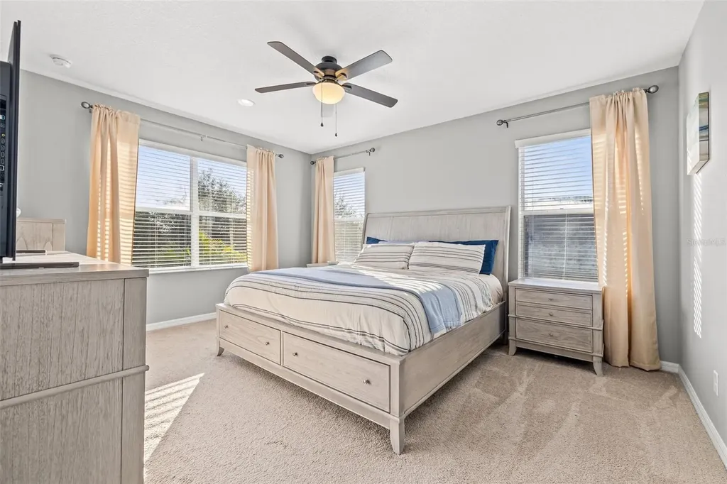 4509 Golden Gate Cove Bradenton FL 34211