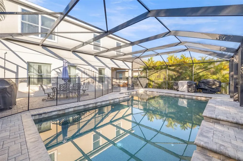 4509 Golden Gate Cove Bradenton FL 34211