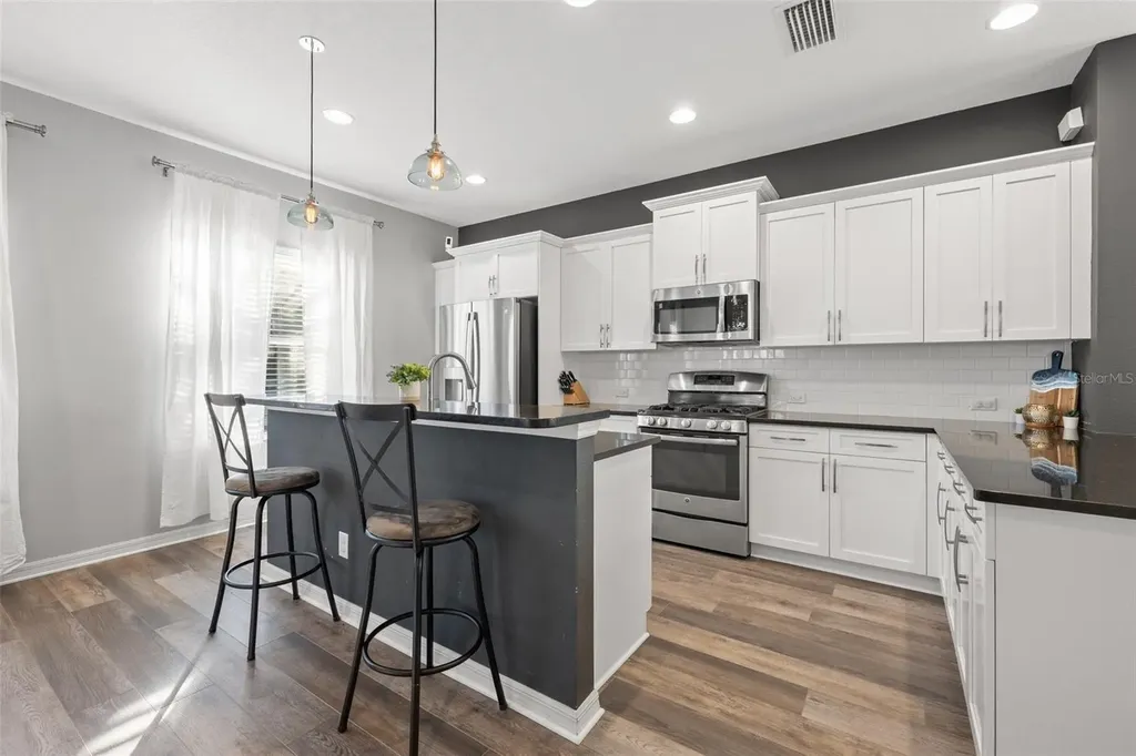 4509 Golden Gate Cove Bradenton FL 34211