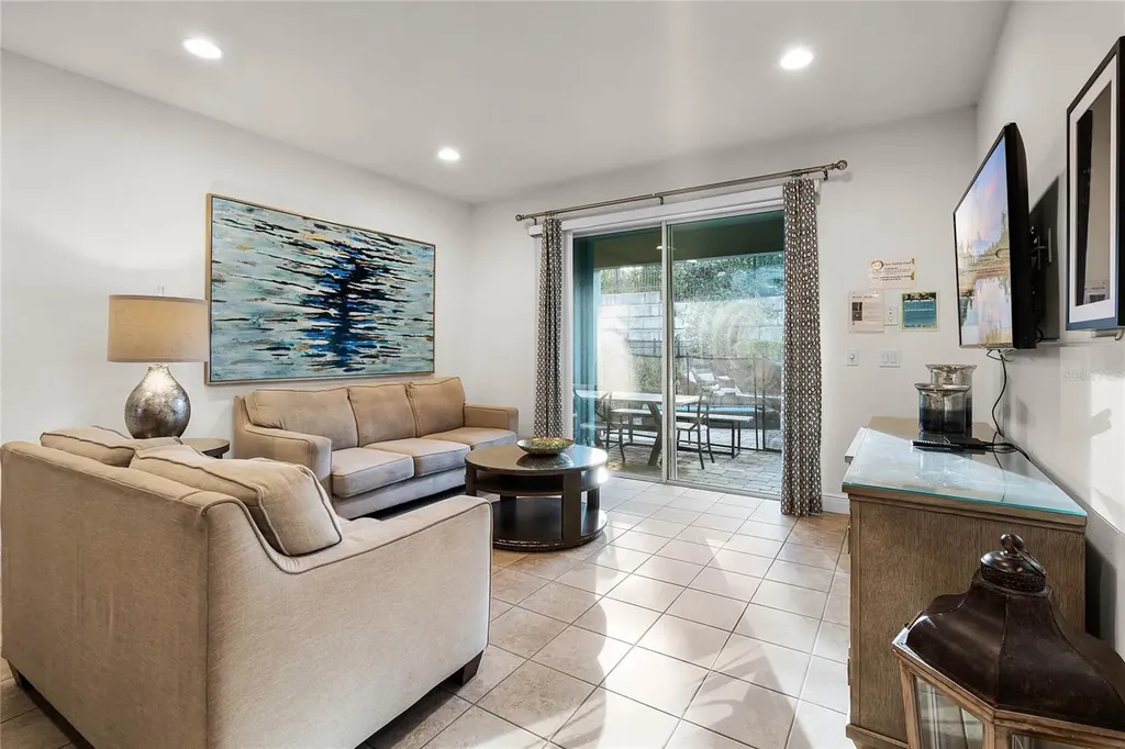 350 Pendant Court Kissimmee FL 34747