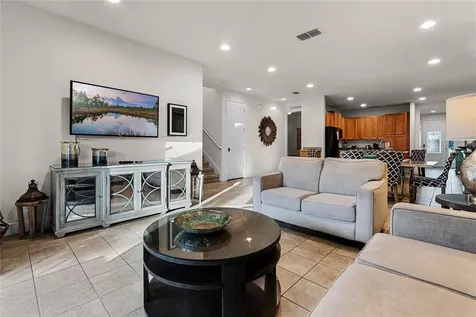 350 Pendant Court Kissimmee FL 34747