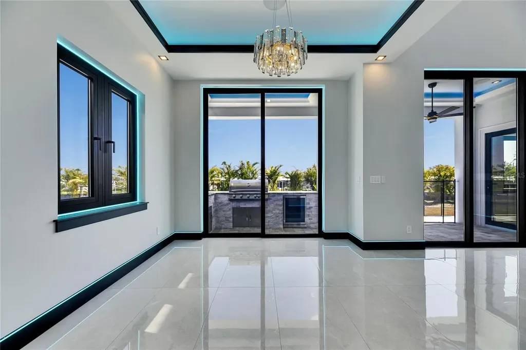 6538 Simone Shores Circle Apollo Beach FL 33572