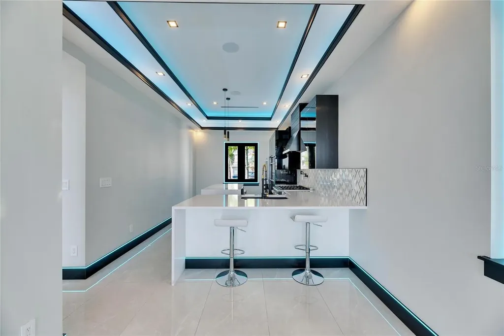 6538 Simone Shores Circle Apollo Beach FL 33572