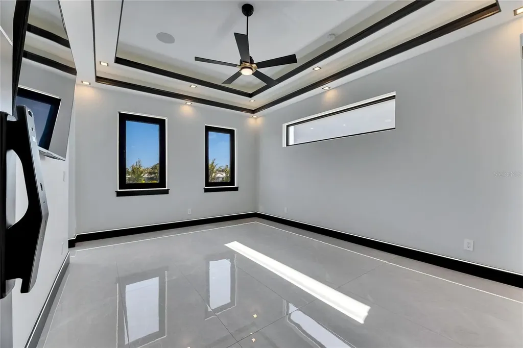 6538 Simone Shores Circle Apollo Beach FL 33572