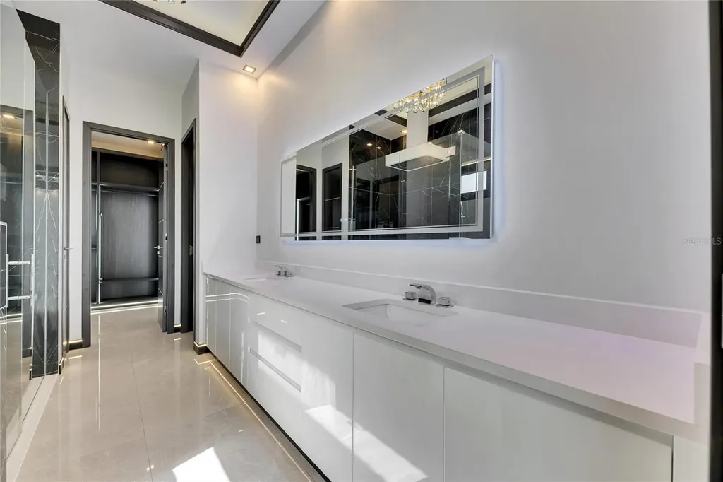 6538 Simone Shores Circle Apollo Beach FL 33572