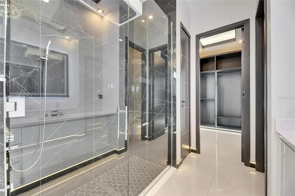 6538 Simone Shores Circle Apollo Beach FL 33572