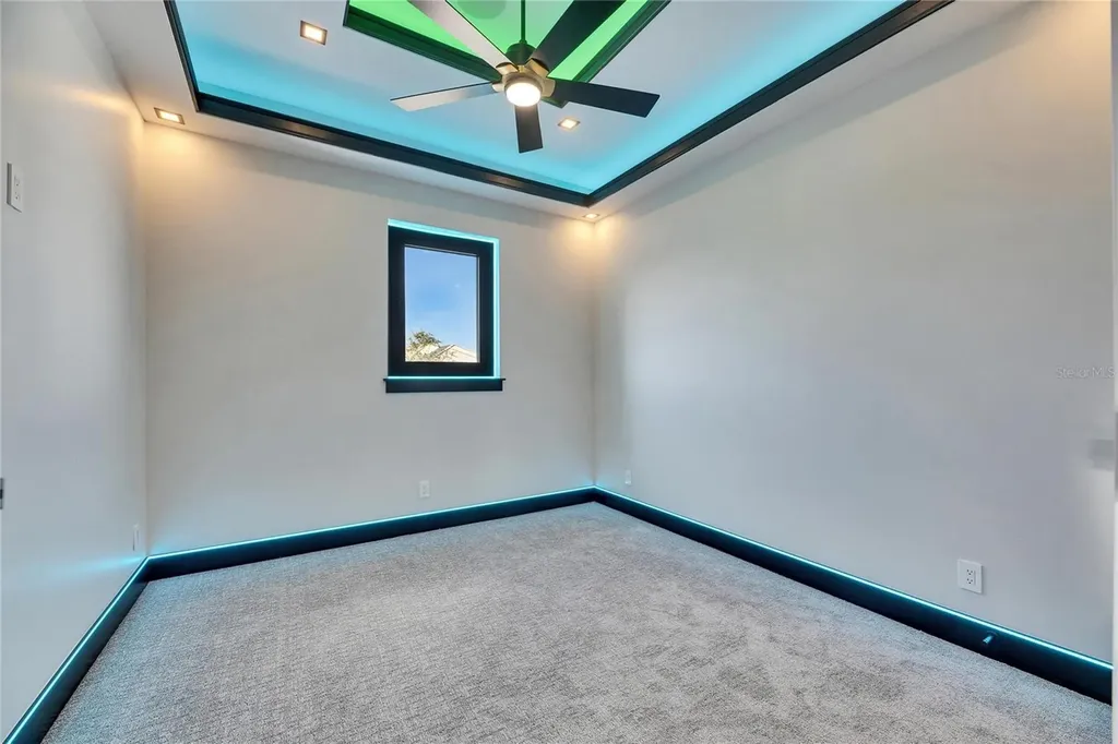 6538 Simone Shores Circle Apollo Beach FL 33572