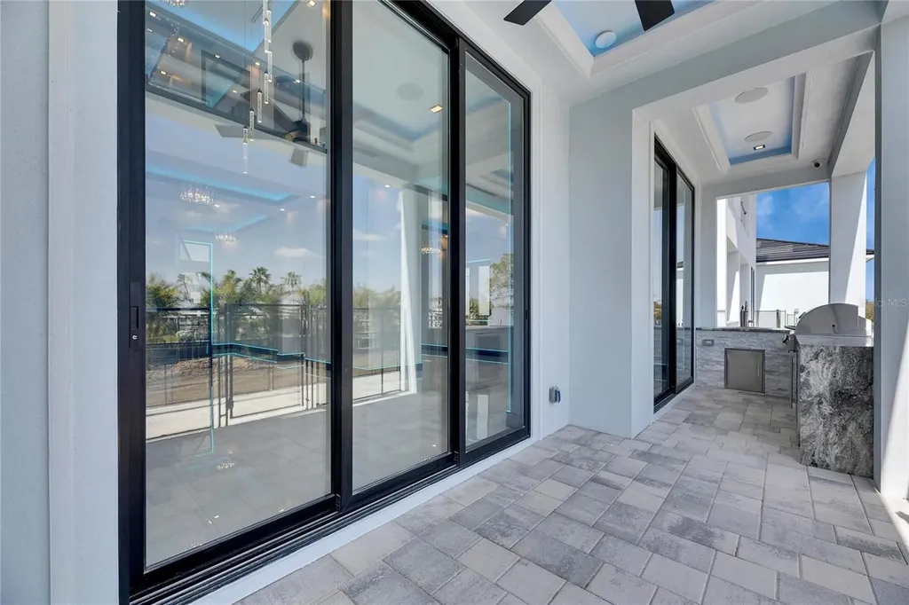 6538 Simone Shores Circle Apollo Beach FL 33572