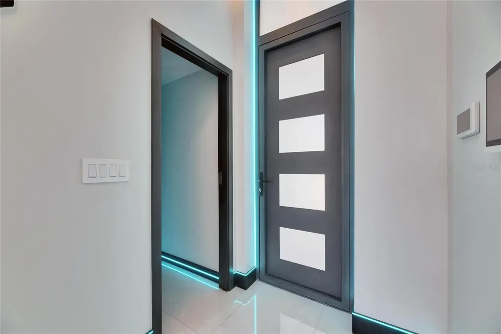 6538 Simone Shores Circle Apollo Beach FL 33572