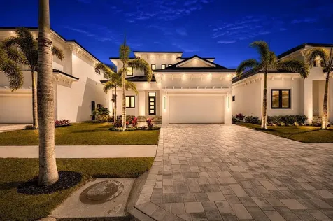 6538 Simone Shores Circle Apollo Beach FL 33572