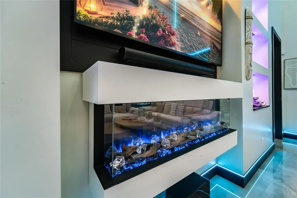 6536 Simone Shores Circle Apollo Beach FL 33572