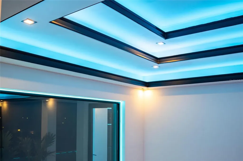 6536 Simone Shores Circle Apollo Beach FL 33572