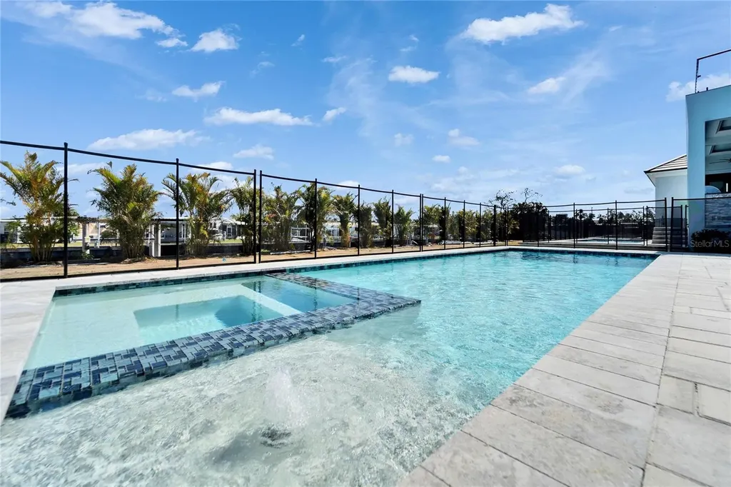6536 Simone Shores Circle Apollo Beach FL 33572