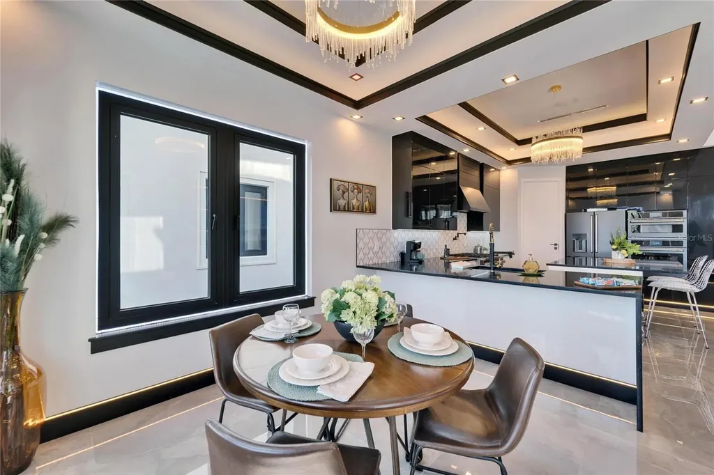 6536 Simone Shores Circle Apollo Beach FL 33572