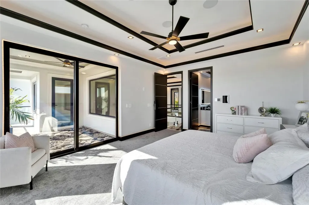 6536 Simone Shores Circle Apollo Beach FL 33572