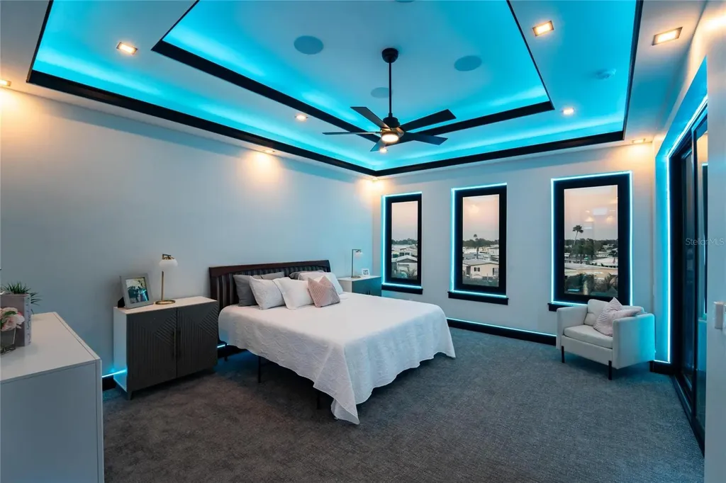 6536 Simone Shores Circle Apollo Beach FL 33572