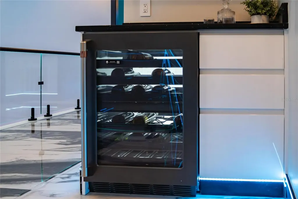 6536 Simone Shores Circle Apollo Beach FL 33572