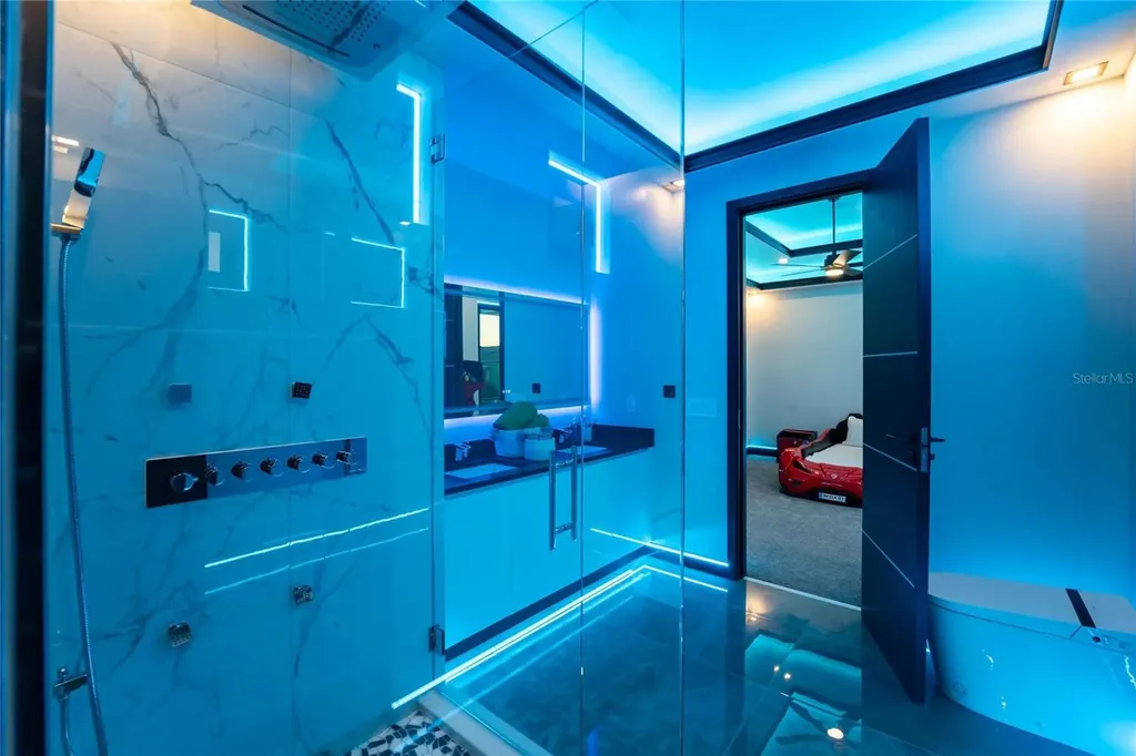 6536 Simone Shores Circle Apollo Beach FL 33572