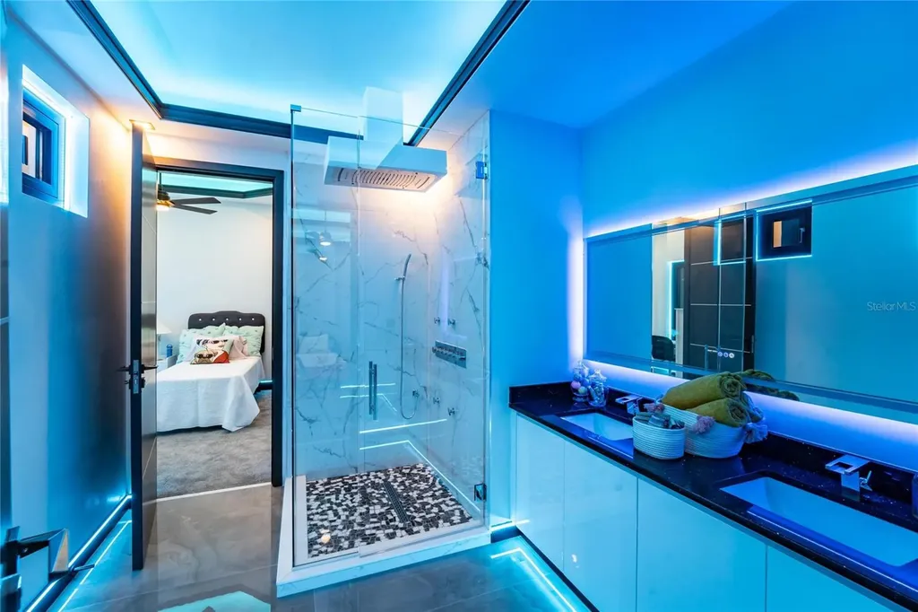 6536 Simone Shores Circle Apollo Beach FL 33572