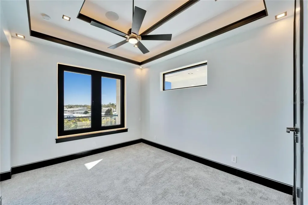 6536 Simone Shores Circle Apollo Beach FL 33572