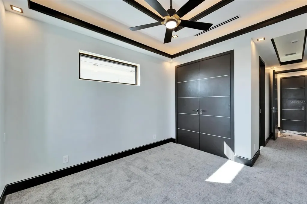 6536 Simone Shores Circle Apollo Beach FL 33572