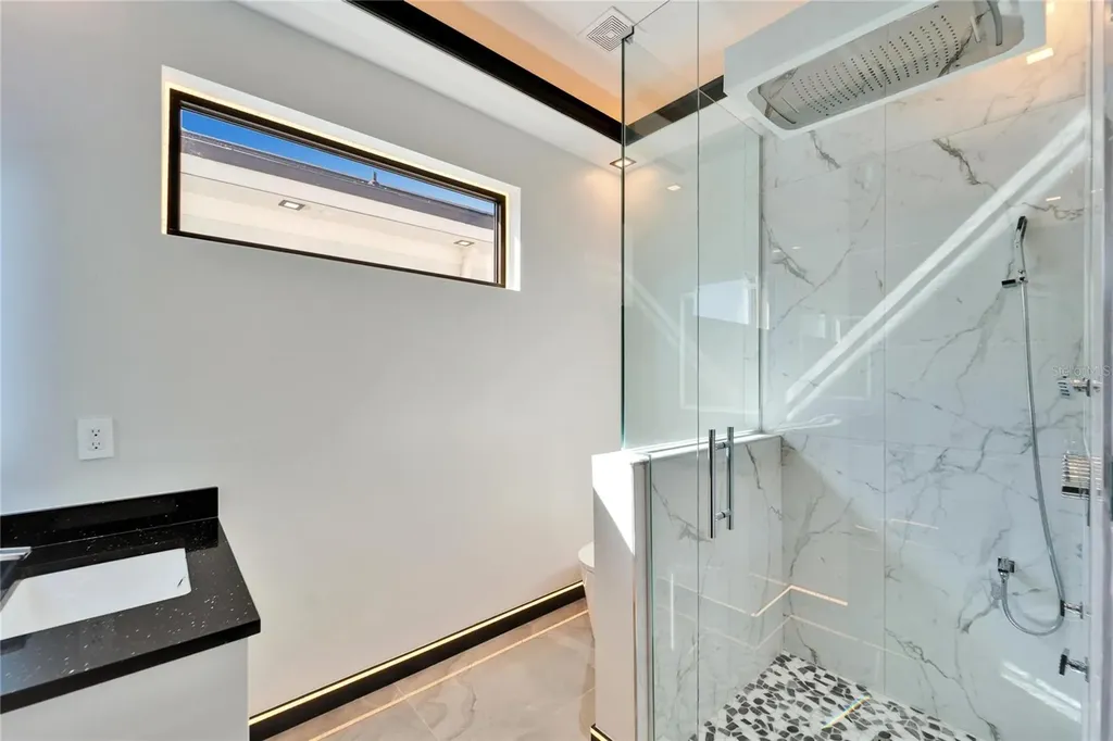 6536 Simone Shores Circle Apollo Beach FL 33572