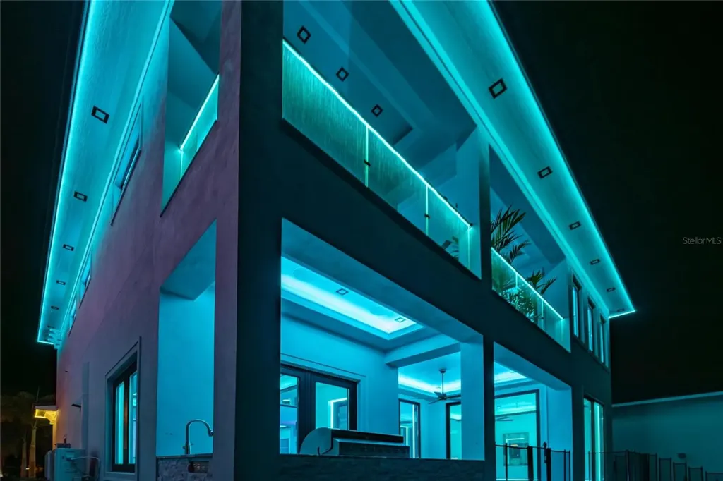 6536 Simone Shores Circle Apollo Beach FL 33572