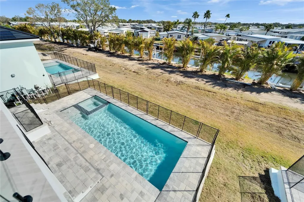 6536 Simone Shores Circle Apollo Beach FL 33572