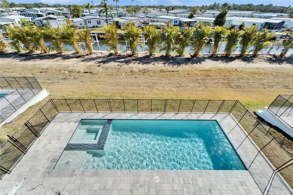 6536 Simone Shores Circle Apollo Beach FL 33572