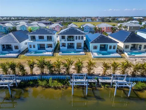 6536 Simone Shores Circle Apollo Beach FL 33572