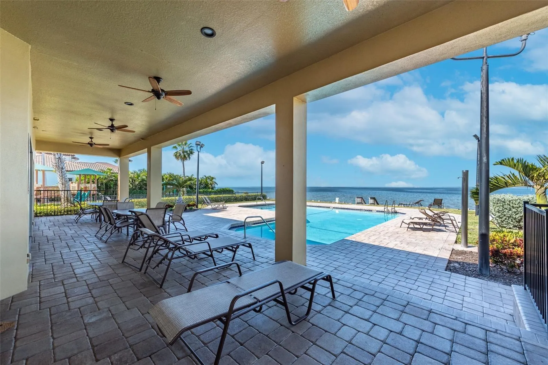 5913 La Rosa Lane Apollo Beach FL 33572