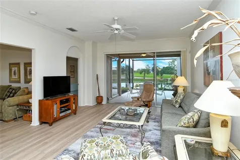 5276 Mahogany Run Avenue Sarasota FL 34241