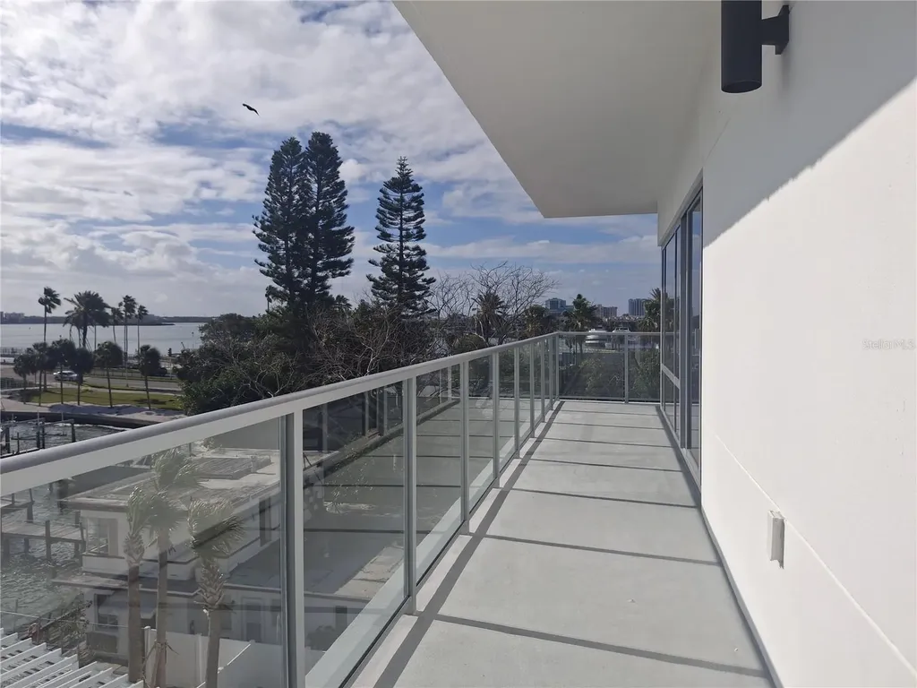 411 E Shore Drive Clearwater Beach FL 33767