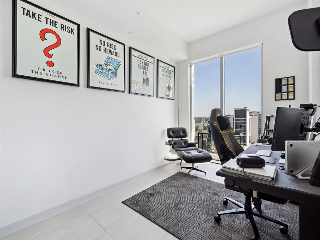 301 Quay Commons Sarasota FL 34236