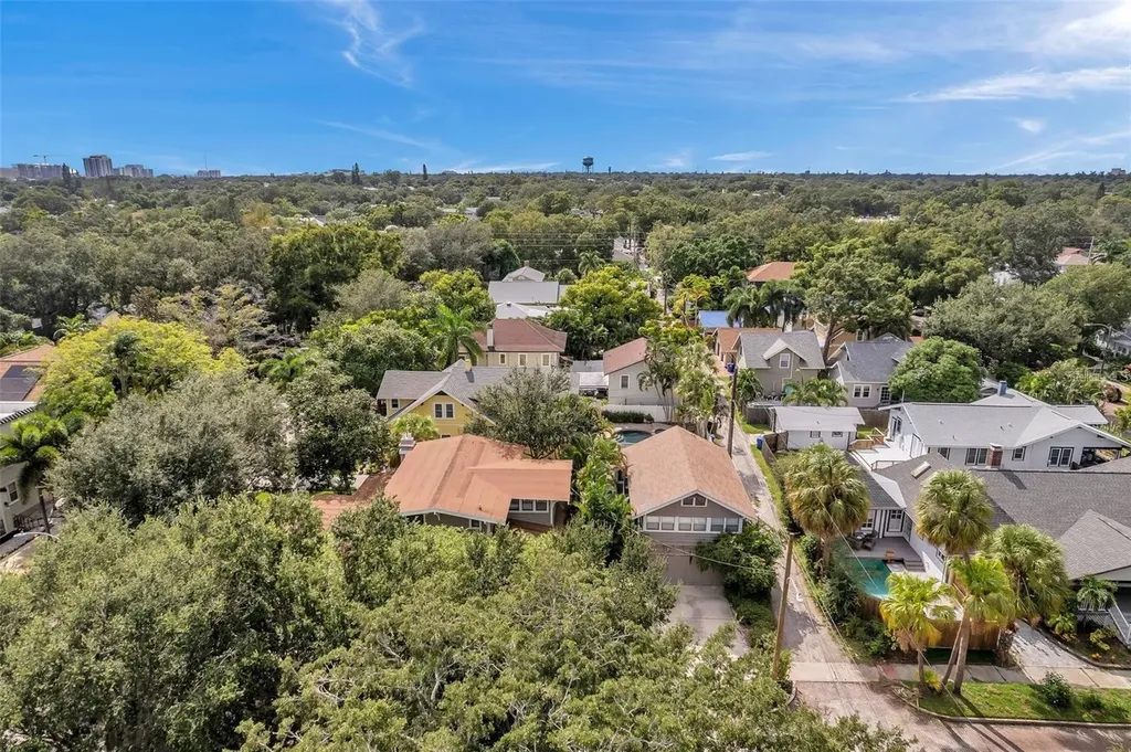 455 13th Avenue NE St Petersburg FL 33701