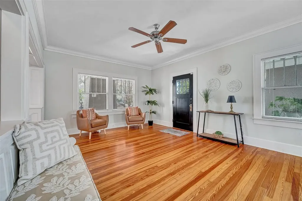 455 13th Avenue NE St Petersburg FL 33701