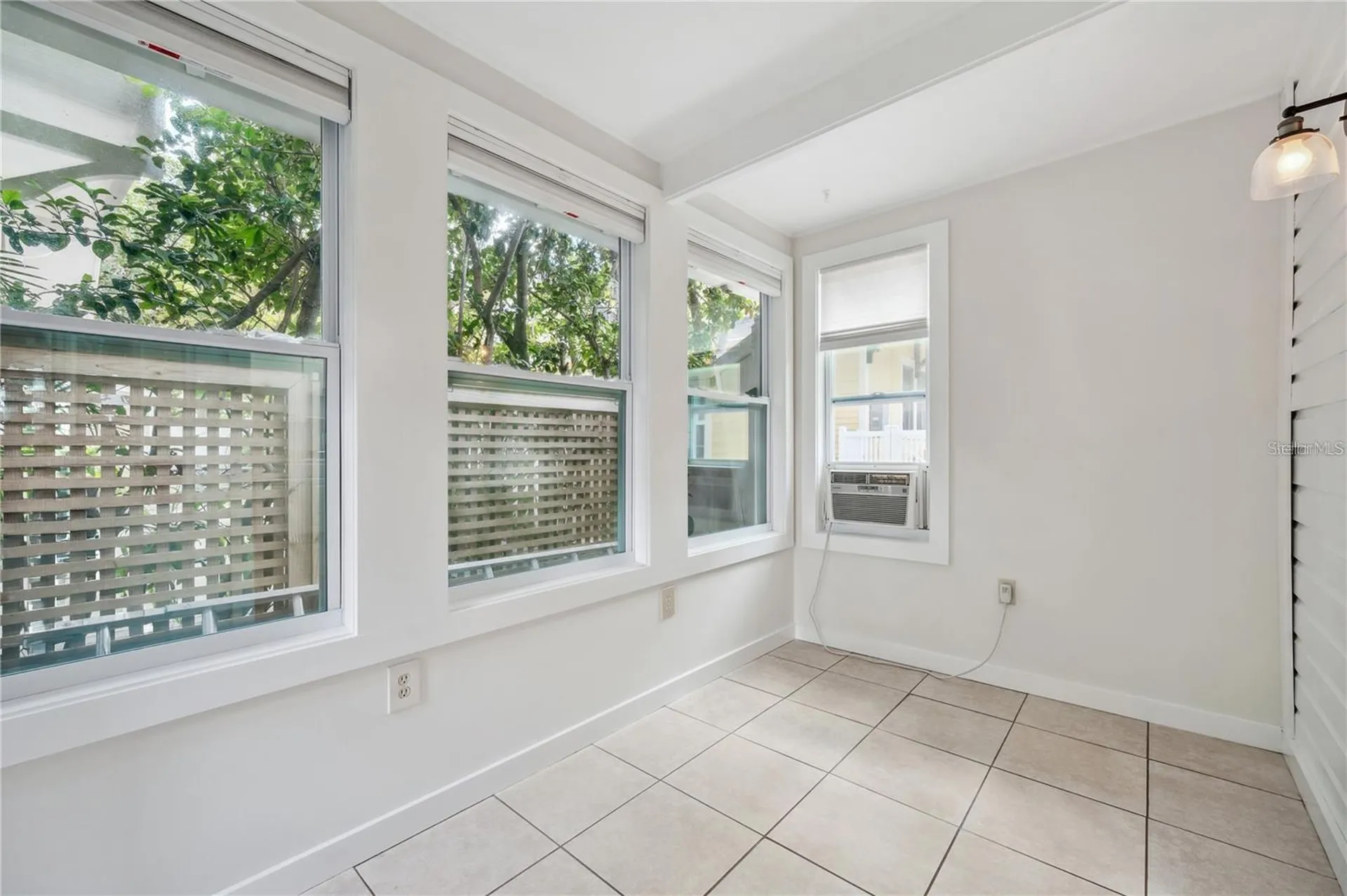 455 13th Avenue NE St Petersburg FL 33701