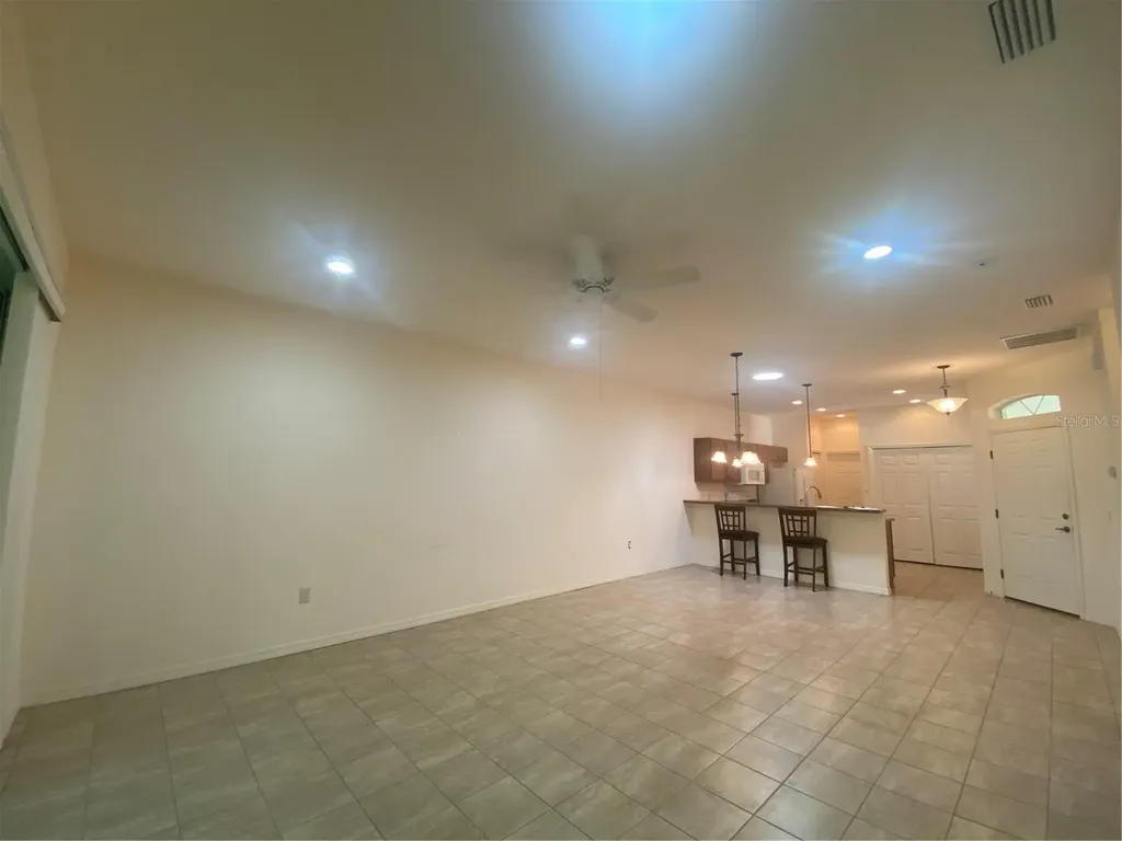 1561 Vienna Square Drive Winter Haven FL 33884