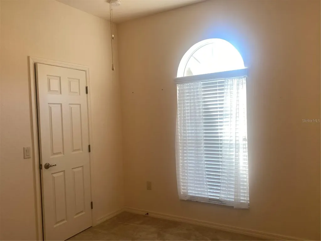 1561 Vienna Square Drive Winter Haven FL 33884