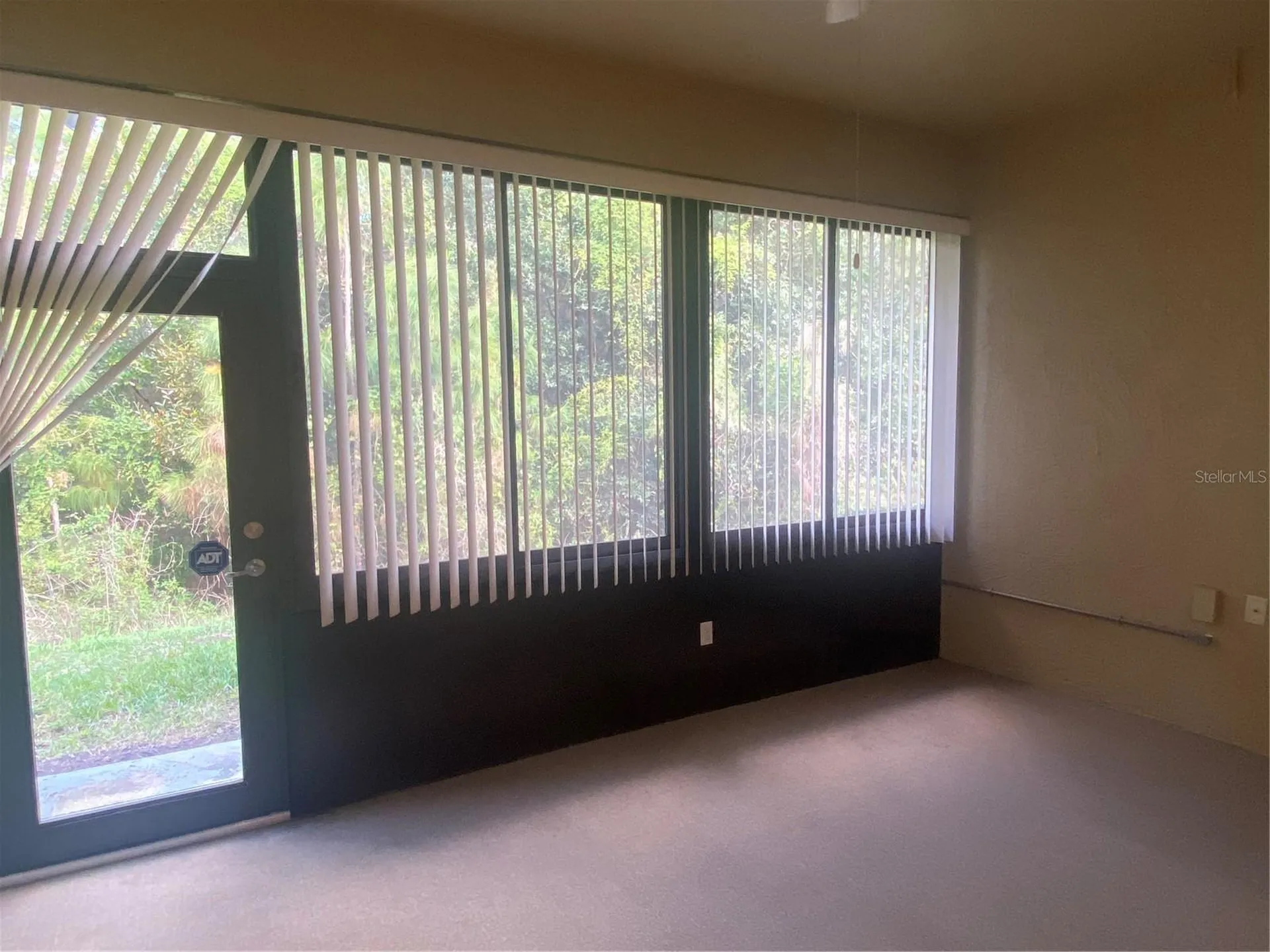 1561 Vienna Square Drive Winter Haven FL 33884