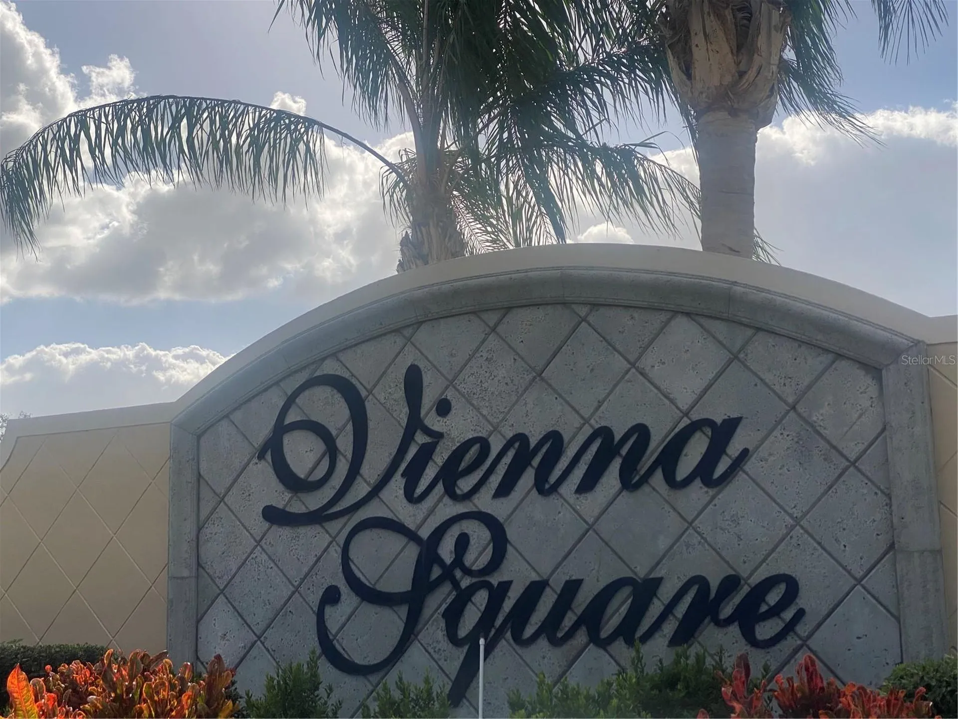1561 Vienna Square Drive Winter Haven FL 33884